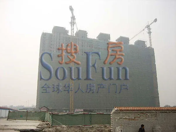 沸城3室1厅2卫南朝向5300.00元/月出租
