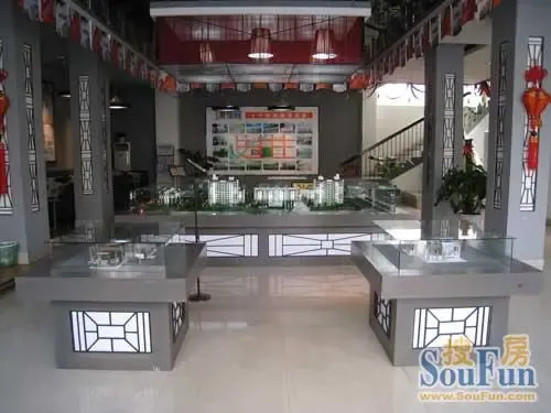 新里程2室2厅1卫南北朝向800.00元/月出租