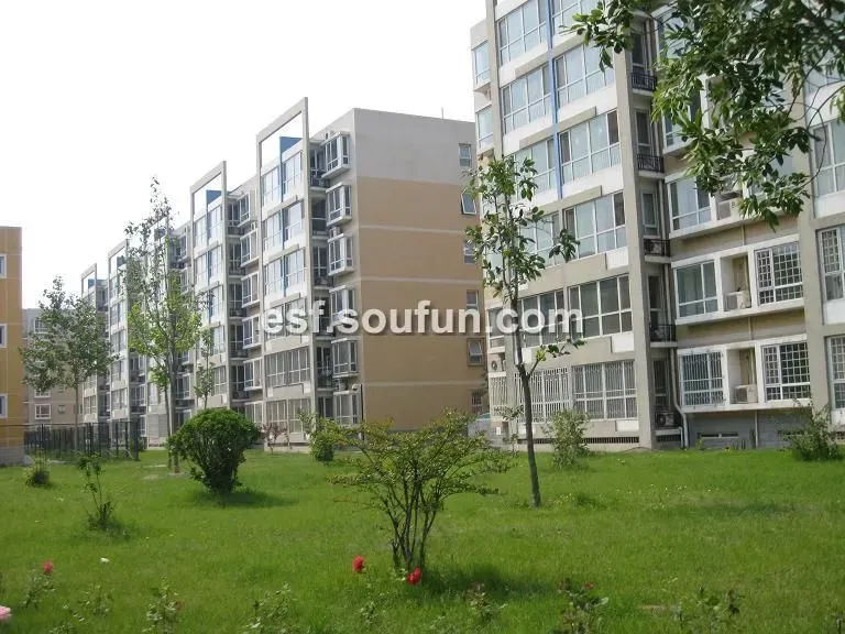 万恒家园2室1厅2卫南北朝向5000.00元/月出租