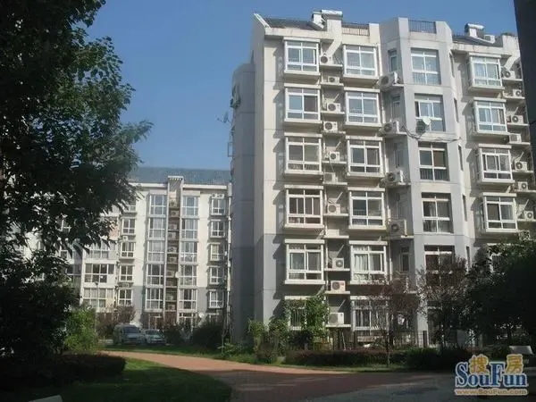 香水园2室1厅1卫西南北朝向3600.00元/月出租