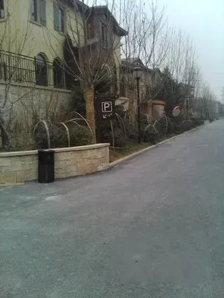 ��������ɽ�⾰ͼ