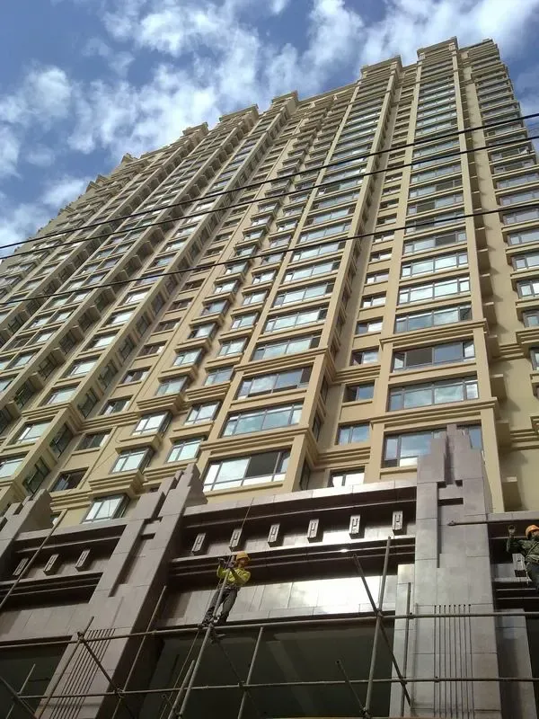 爱丁堡的相册-爱丁堡超高层外立面实景10.9.2