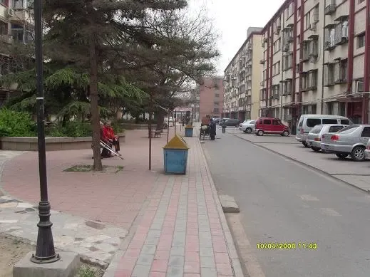 ˫����С���⾰ͼ