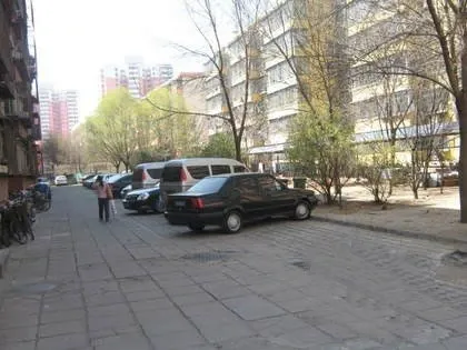 �ĵ���9��Ժ�⾰ͼ