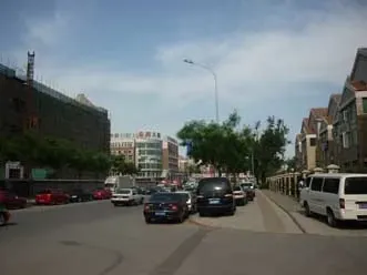���ұ�·�⾰ͼ