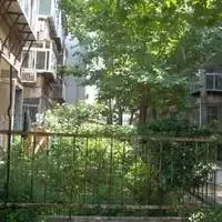 省府前街单位宿舍2室1厅1卫南北朝向2800.00元/月出租