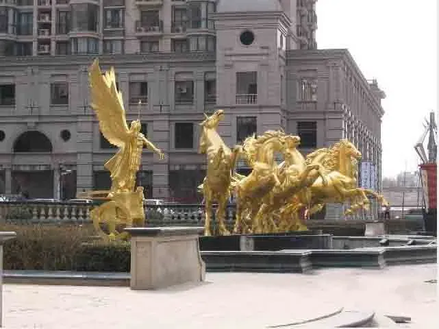 �齭�۾�����ɽ�⾰ͼ