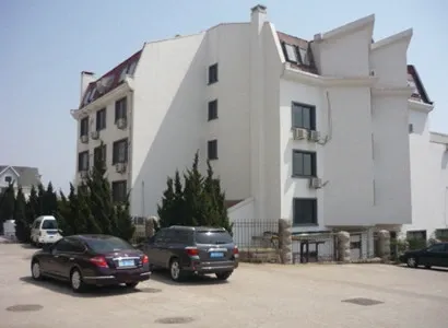 亚麦家园1室1厅1卫南朝向2300.00元/月出租