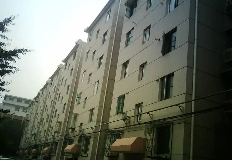 电信宿舍3室1厅1卫南北朝向8000.00元/月出租