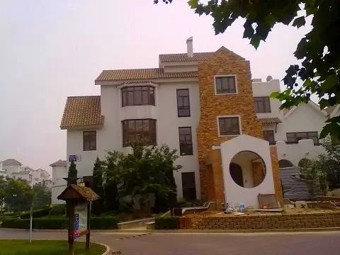 孺�����THE MANOR�⾰ͼ