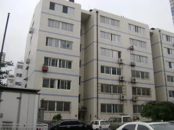 玉清家园3室2厅1卫南北朝向800.00元/月出租
