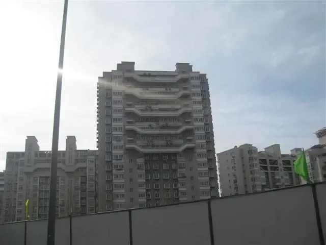 整租·神州花园 4室3厅 跃层 南/北