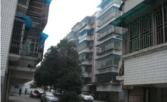 德邦新村2室1厅1卫南朝向1900.00元/月出租