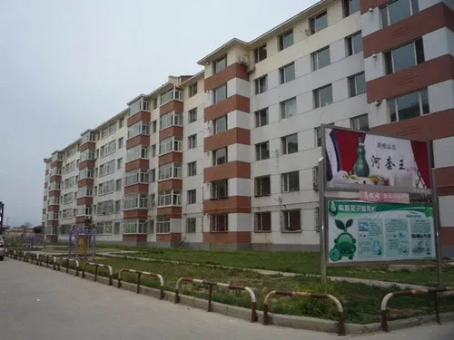 正源小区1室1厅1卫东西朝向660.00元/月出租