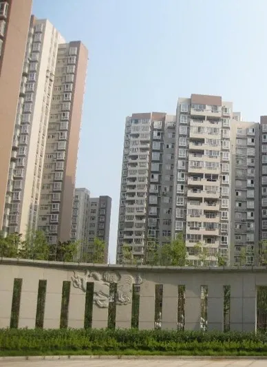 天心阁社区2室1厅1卫西北朝向1500.00元/月出租