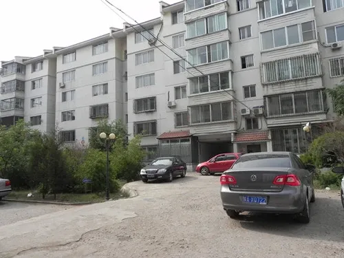 水岸世纪3室2厅2卫南北朝向2000.00元/月出租