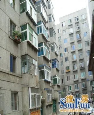 边防小区2室2厅1卫南北朝向2000.00元/月出租