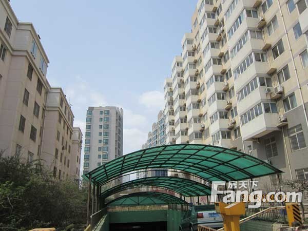 华都小区3室2厅1卫南北朝向1800.00元/月出租