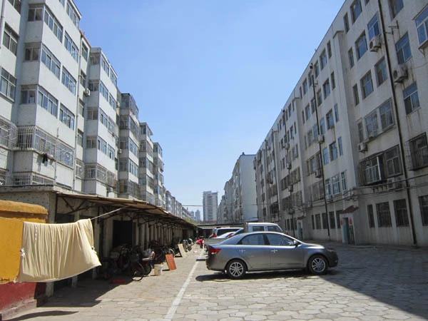 南胡住小区外景图