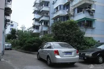 朝晖小区2室1厅1卫南北朝向1200.00元/月出租