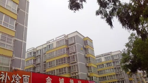 万熹福瑞2室2厅1卫南北朝向1600.00元/月出租
