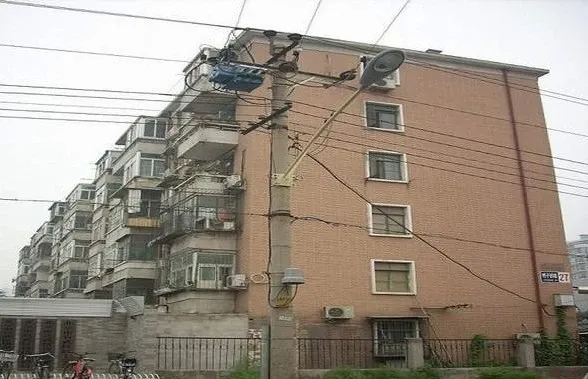 鸭子桥路1室1厅1卫南北朝向4000.00元/月出租