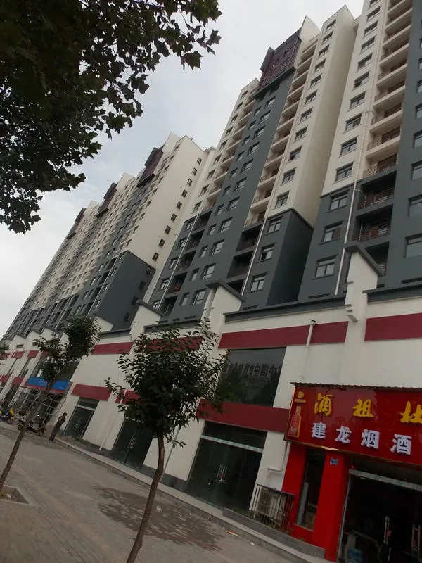 顺峰状元府邸3室2厅2卫南朝向2500.00元/月出租