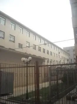 消防小区回民区2室1厅1卫南北朝向1300.00元/月出租