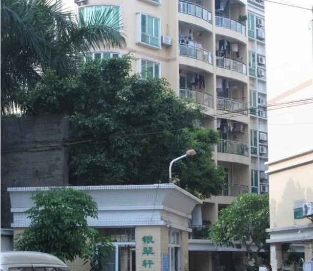 银翠轩4室2厅2卫东南朝向1800.00元/月出租