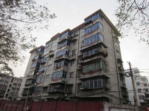 七一南路35号院3室1厅1卫南北朝向1100.00元/月出租