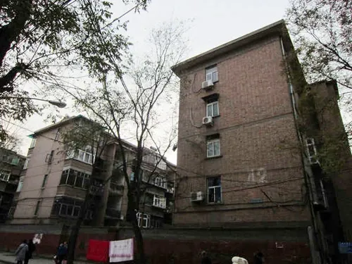 七一南路35号院2室1厅1卫南北朝向800.00元/月出租