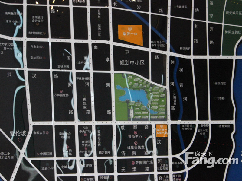 交通图:凤凰水城交通区位