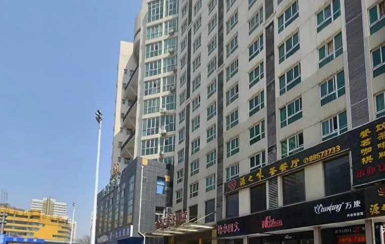 湖南广播电视大学教师宿舍4室2厅2卫南朝向3200.00元/月出租