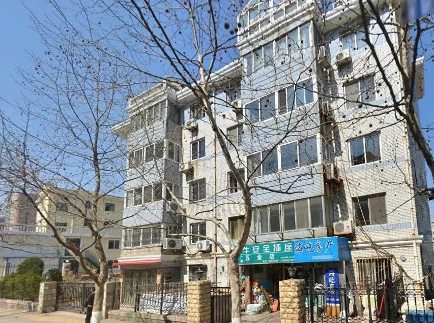东海花园2室2厅1卫南北朝向3400.00元/月出租