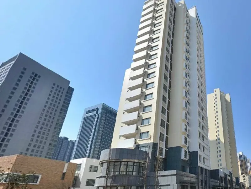 华瑞银领国际2室1厅1卫南北朝向2500.00元/月出租