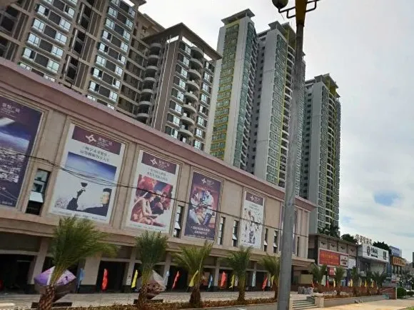 联冠广场1室1厅1卫东南朝向1300.00元/月出租