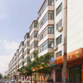 内蒙古日报社安全文明小区2室2厅1卫南北朝向2200.00元/月出租