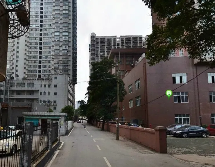 银轩铭誉1室1厅1卫南朝向2100.00元/月出租