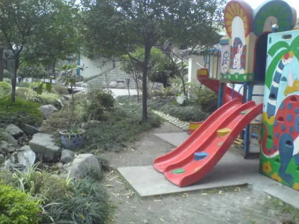 乐居福园3室2厅2卫南朝向3600.00元/月出租