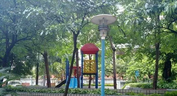 荟丽精英城3室2厅2卫南北朝向2100.00元/月出租