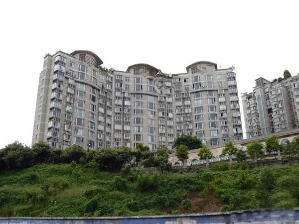 汇景台3室2厅2卫南朝向2300.00元/月出租