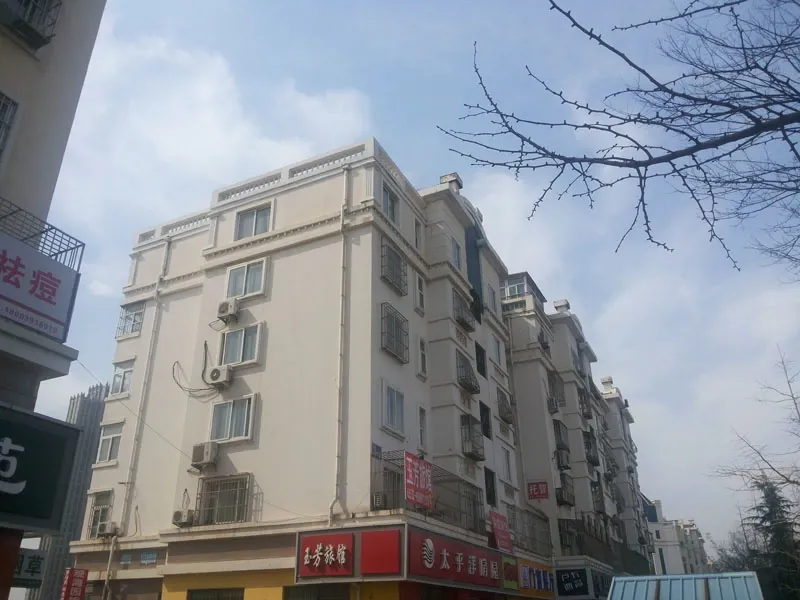 亚麦家园2室1厅2卫南北朝向3000.00元/月出租