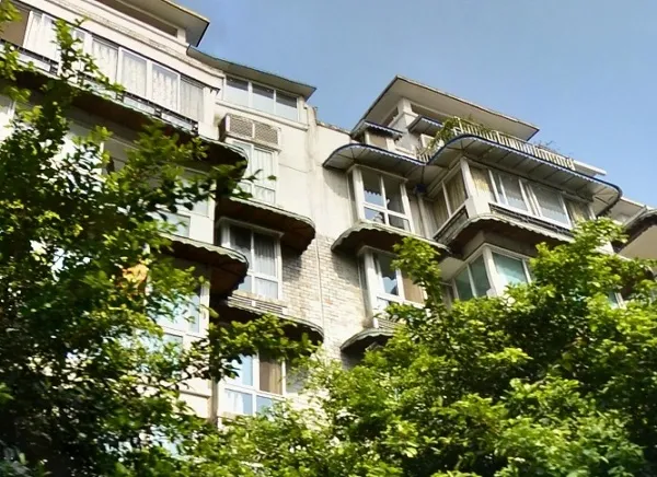 银杏森林2室1厅1卫东朝向2400.00元/月出租