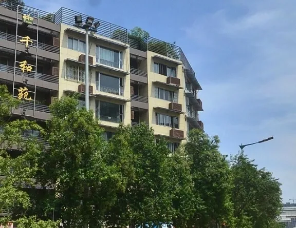 千和苑1室1卫东朝向800.00元/月出租