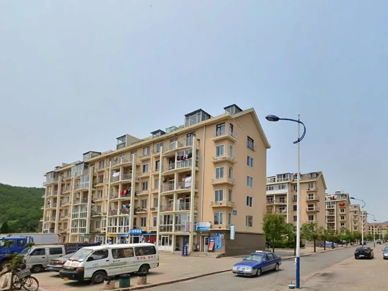 龙山花园2室1厅1卫南朝向1800.00元/月出租