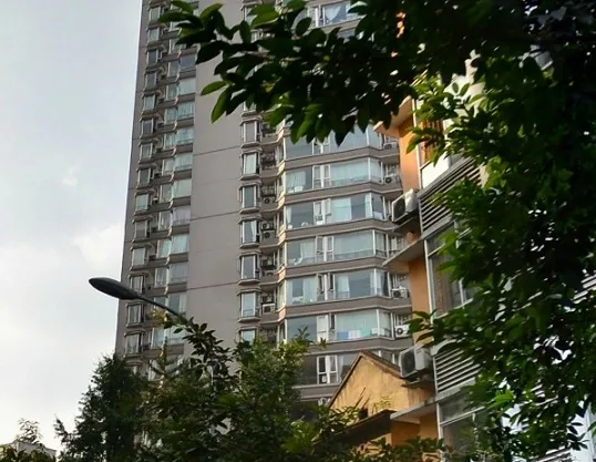 雅典国际社区5室2厅2卫东朝向11000.00元/月出租