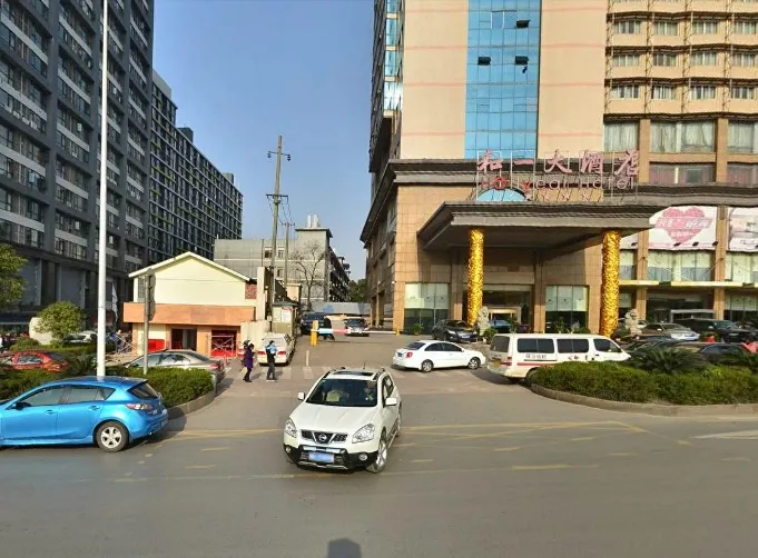 华翼府1室1卫南朝向2900.00元/月出租