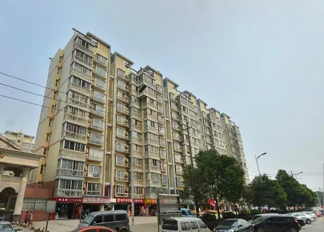 顺天北国风光3室2厅2卫南北朝向2200.00元/月出租