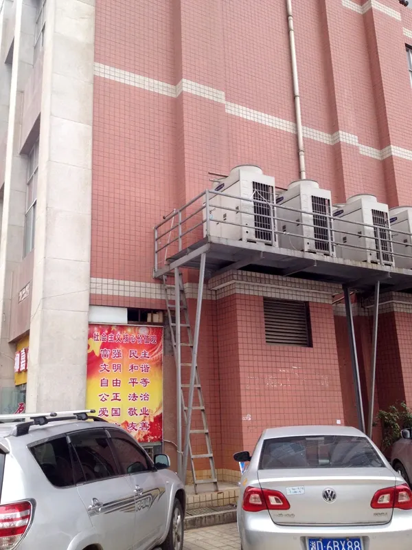 都市阳光3室1厅1卫南北朝向4500.00元/月出租