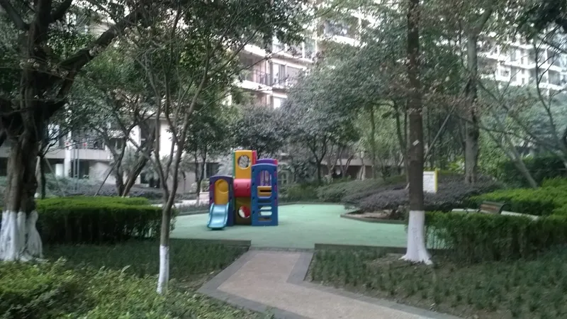 上海花园(高新)2室2厅1卫南朝向3500.00元/月出租